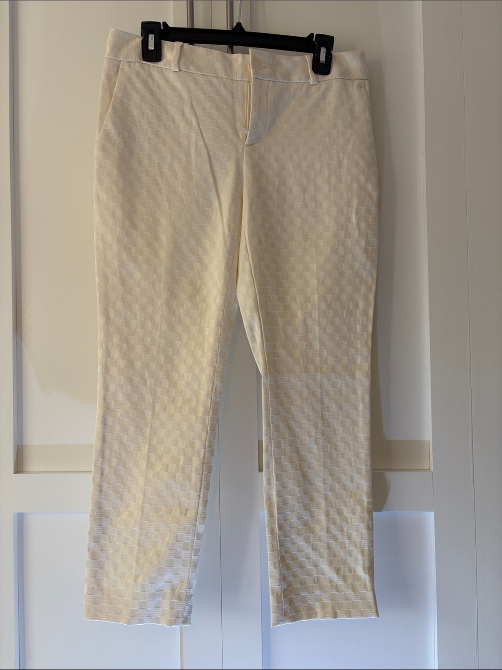 Bananna Republic White Check-Textured Men’s Stretch Pants